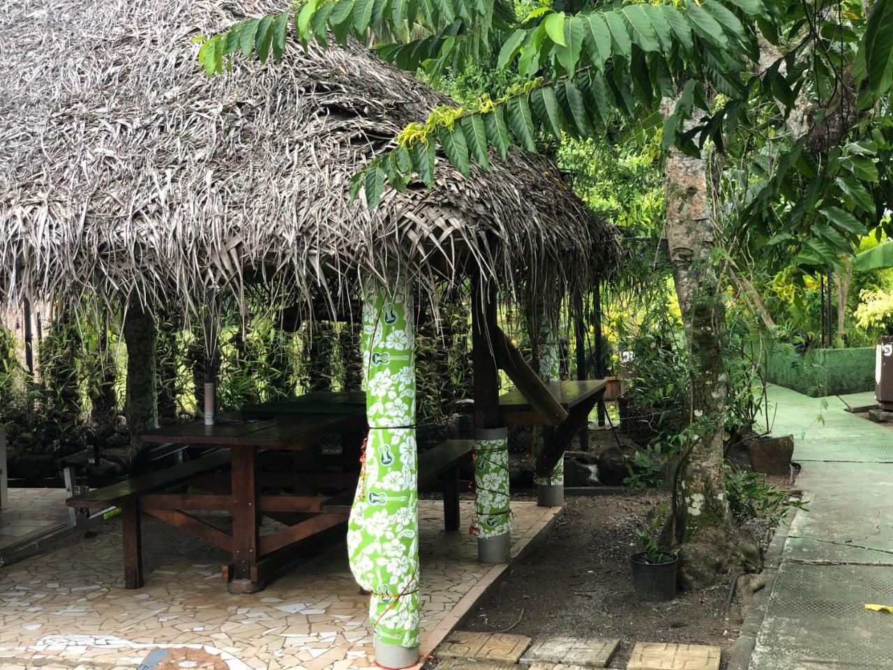 Pension Hibiscus Tahaa Uturoa 외부 사진